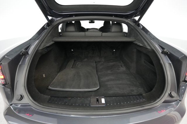 2023 Tesla Model S — photo 6 of 21
