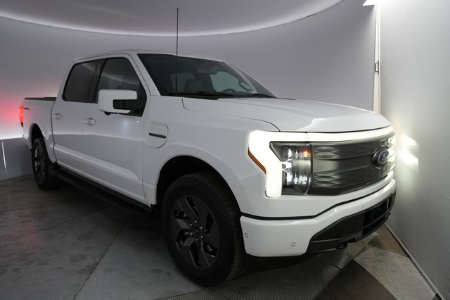 2023 Ford F-150 Lightning — VIN 1FTVW1EV8PWG59207