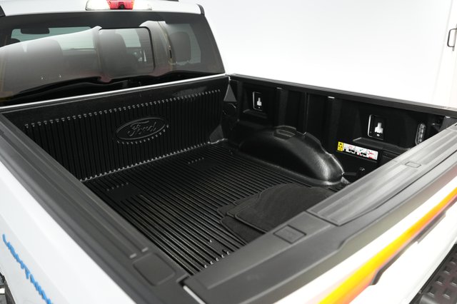 2023 Ford F-150 Lightning — photo 6 of 16