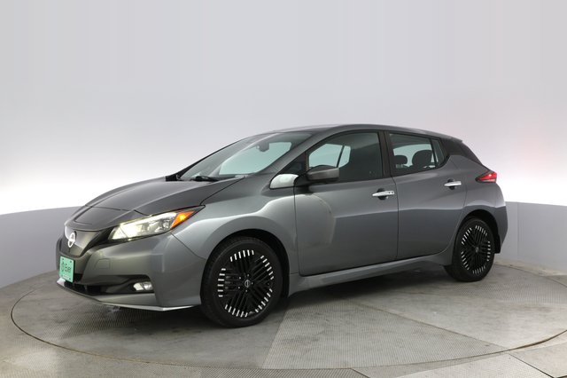 2023 Nissan LEAF — photo 14 of 20