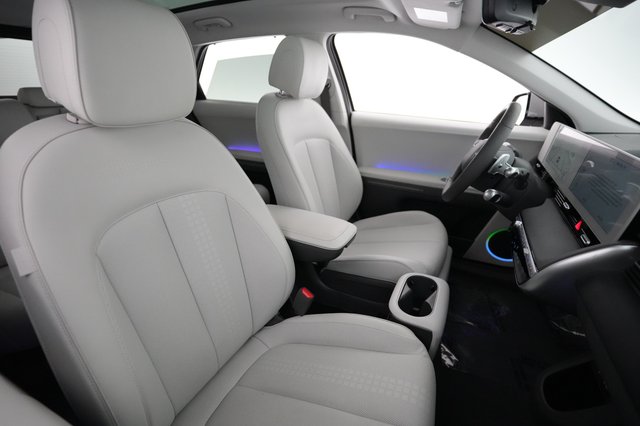 2024 Hyundai IONIQ 5 — photo 18 of 21