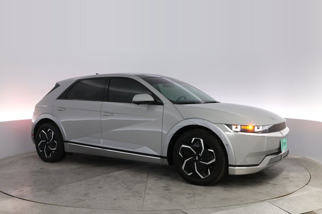 2024 Hyundai IONIQ 5 — photo 11 of 21