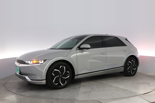 2024 Hyundai IONIQ 5 — photo 14 of 21