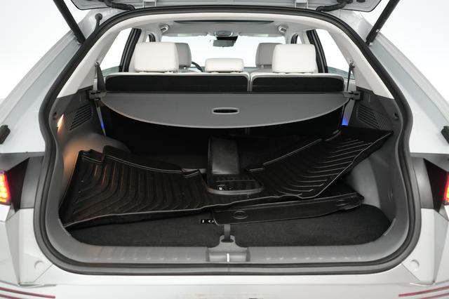 2024 Hyundai IONIQ 5 — photo 6 of 20