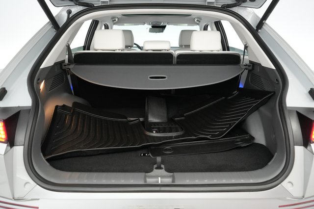 2024 Hyundai IONIQ 5 — photo 6 of 20