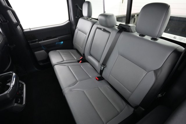 2022 Ford F-150 Lightning — photo 12 of 18