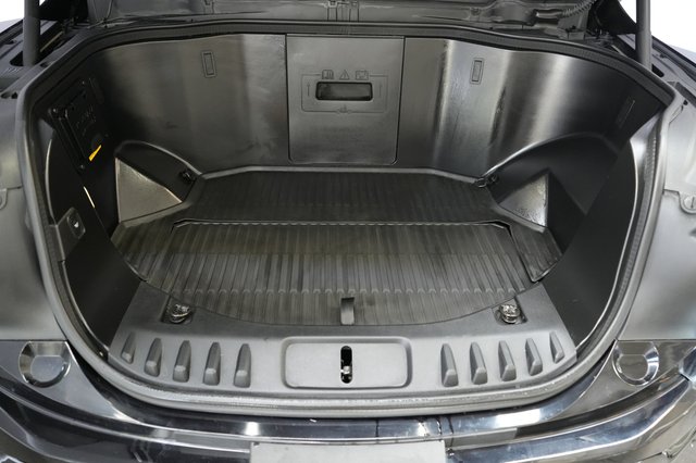 2022 Ford F-150 Lightning — photo 14 of 18