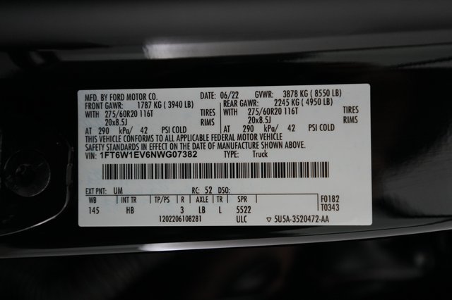 2022 Ford F-150 Lightning — photo 18 of 18