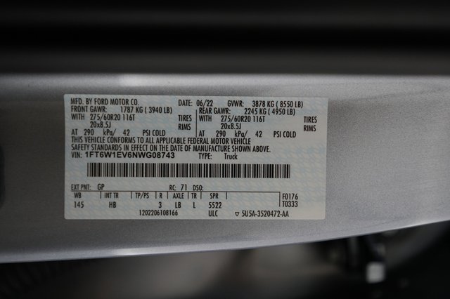 2022 Ford F-150 Lightning — photo 16 of 16