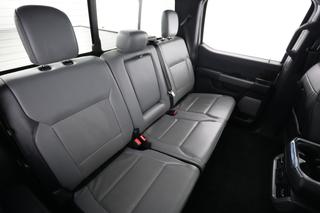 2022 Ford F-150 Lightning — photo 4 of 16