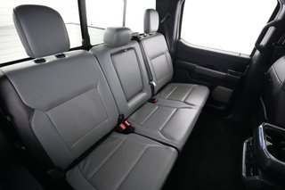 2022 Ford F-150 Lightning — photo 4 of 16