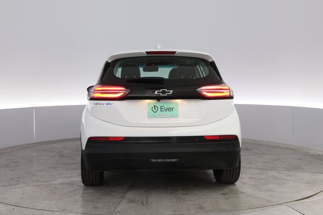 2022 Chevrolet Bolt EV — photo 12 of 20