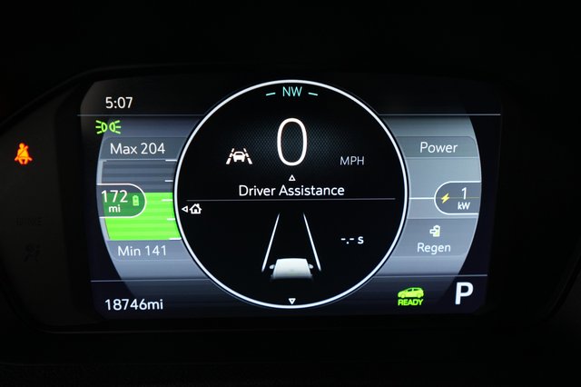 2022 Chevrolet Bolt EV — photo 5 of 20