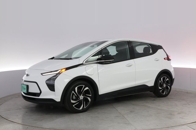 2022 Chevrolet Bolt EV — photo 14 of 20