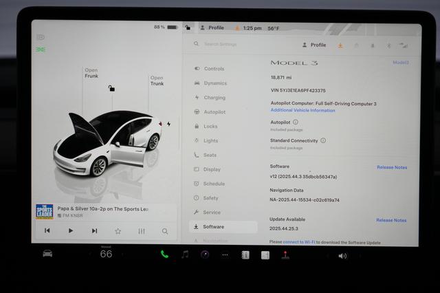2023 Tesla Model 3 — photo 5 of 23