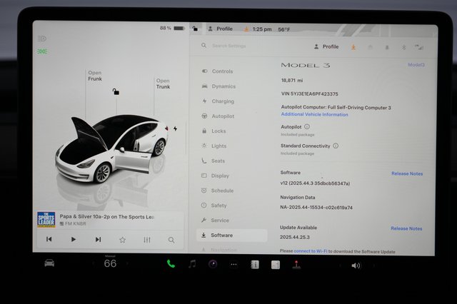 2023 Tesla Model 3 — photo 5 of 23