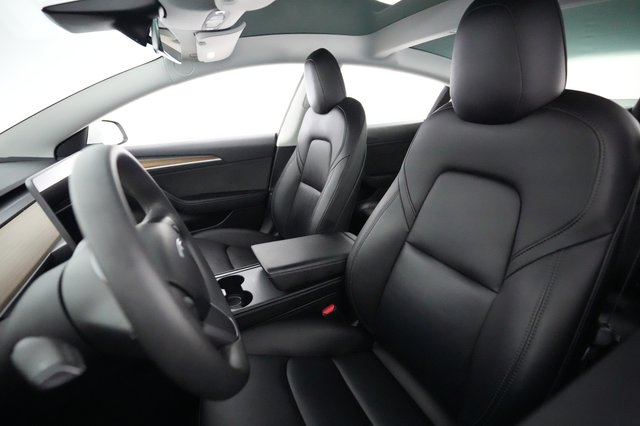 2023 Tesla Model 3 — photo 3 of 23
