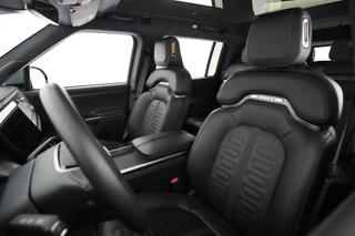 2023 Rivian R1S — photo 3 of 22