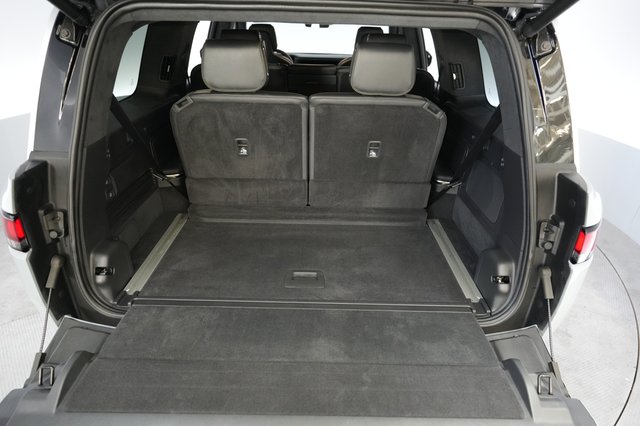 2023 Rivian R1S — photo 6 of 22
