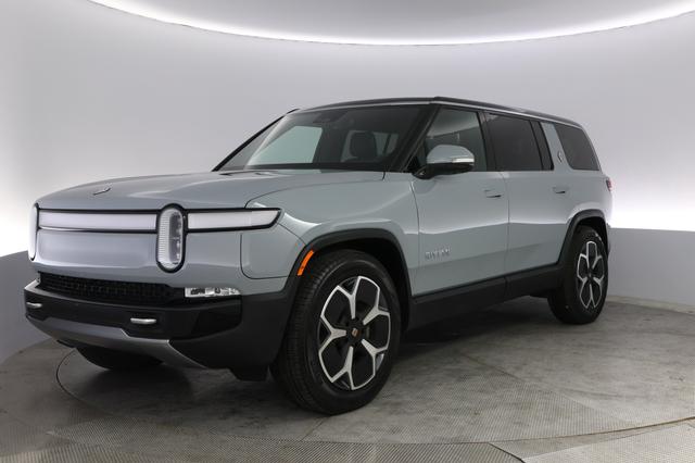 2023 Rivian R1S — VIN 7PDSGBBA0PN024293