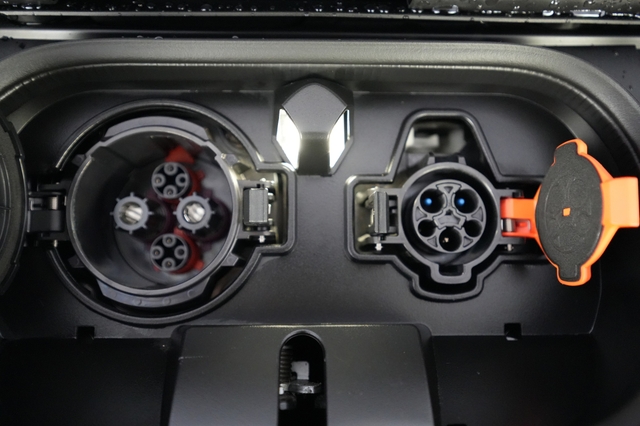 2025 Nissan LEAF