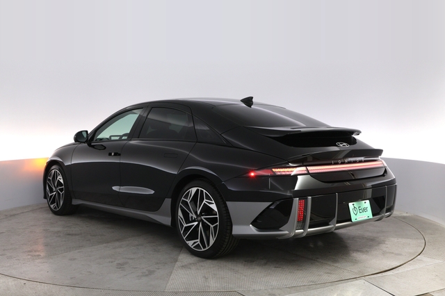 2023 Hyundai IONIQ 6