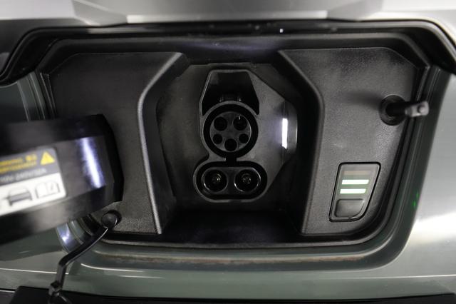 2023 Kia Niro EV — photo 8 of 22