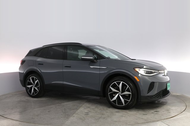 2023 Volkswagen ID.4 — photo 11 of 20