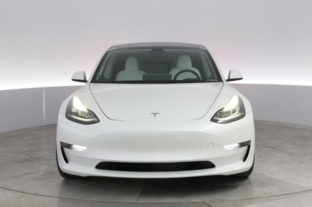 2023 Tesla Model 3 — photo 9 of 21