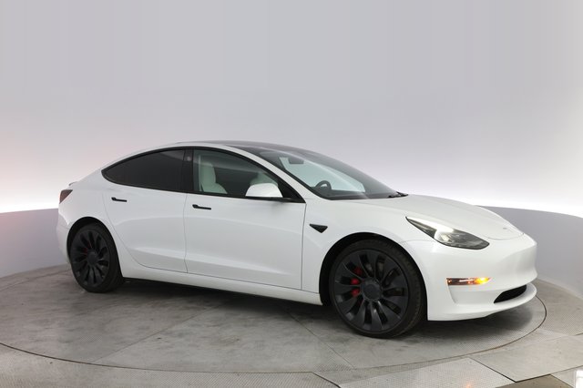 2023 Tesla Model 3 — photo 11 of 21
