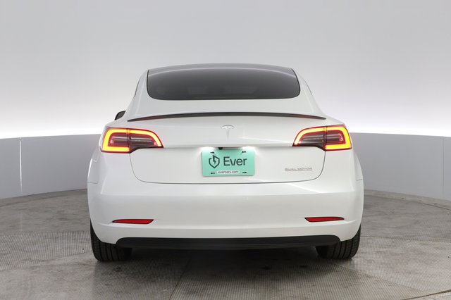 2023 Tesla Model 3 — photo 12 of 21