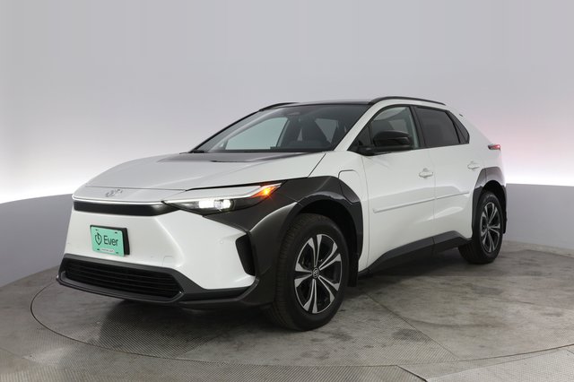 2024 Toyota bZ4X — VIN JTMABACA2RA082295