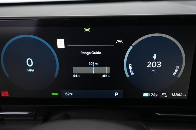 2024 Hyundai Kona Electric — photo 5 of 21