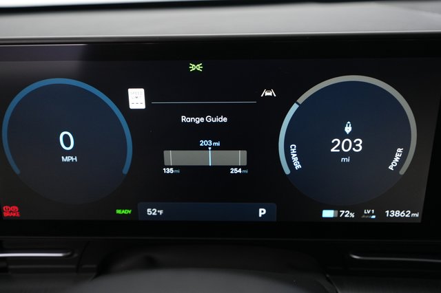 2024 Hyundai Kona Electric — photo 5 of 21