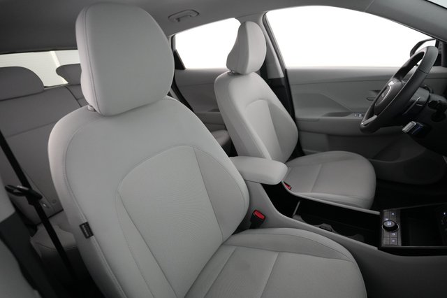 2024 Hyundai Kona Electric — photo 19 of 21
