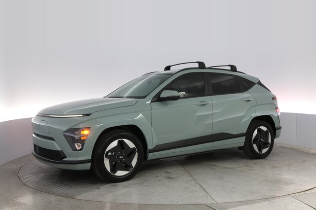 2024 Hyundai Kona Electric — photo 14 of 21