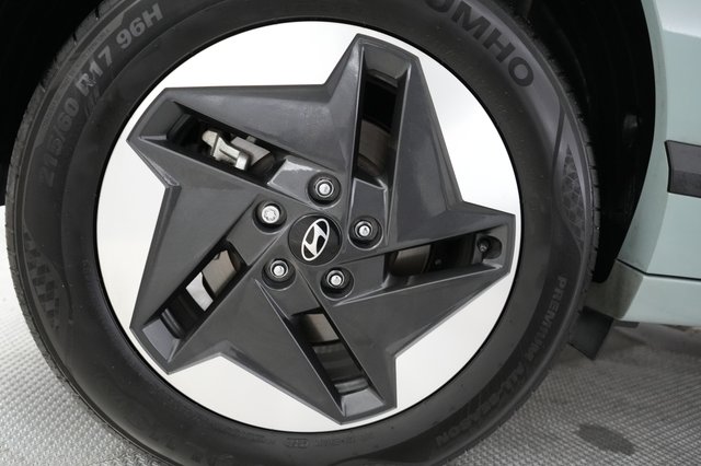 2024 Hyundai Kona Electric — photo 16 of 21