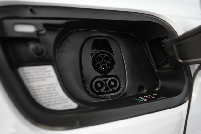 2024 Audi Q4 e-tron — photo 8 of 20
