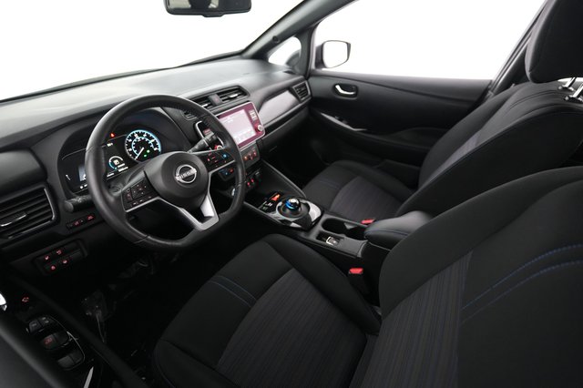 2024 Nissan LEAF — photo 3 of 20