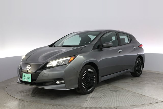 2024 Nissan LEAF — VIN 1N4CZ1CV7RC556758