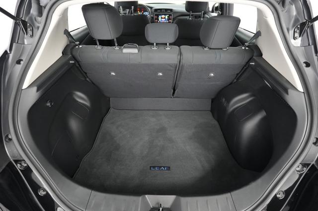 2024 Nissan LEAF — photo 6 of 20