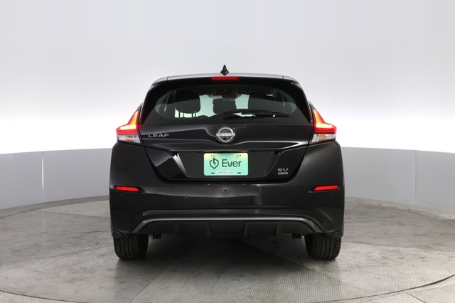 2024 Nissan LEAF
