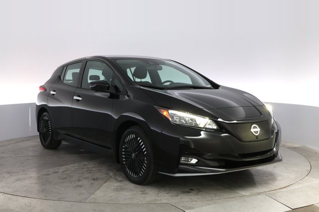 2024 Nissan LEAF — photo 10 of 20