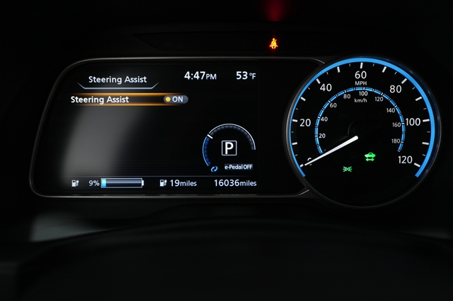 2025 Nissan LEAF
