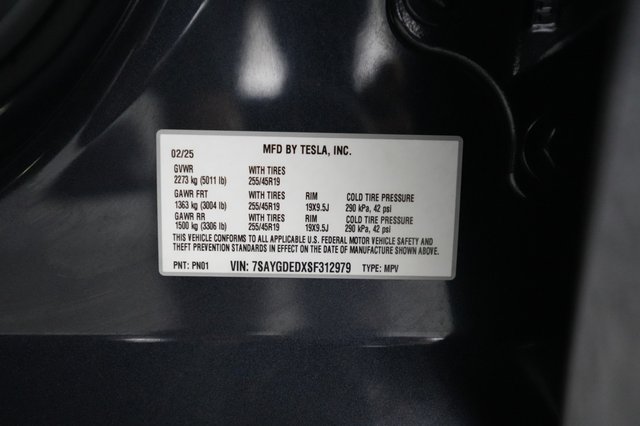 2025 Tesla Model Y — photo 21 of 21