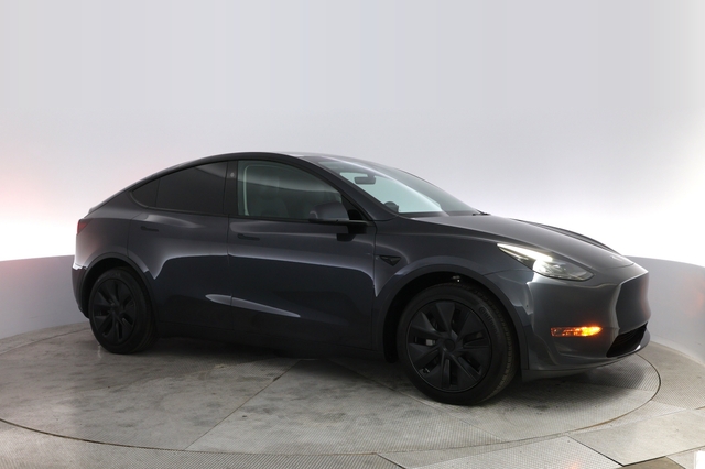 2025 Tesla Model Y