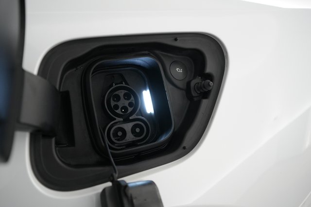 2023 Polestar 2 — photo 8 of 20