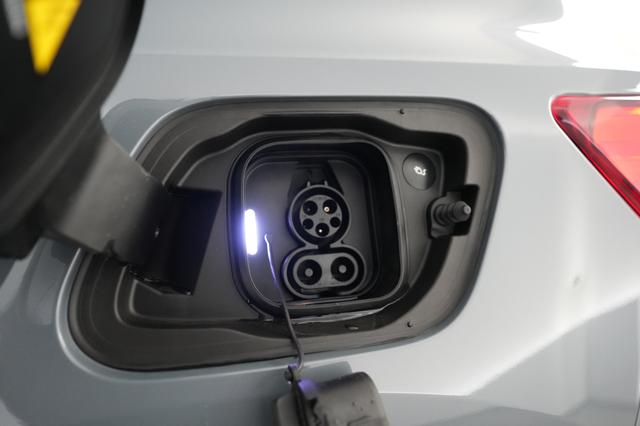 2023 Volvo XC40 Recharge — photo 8 of 20