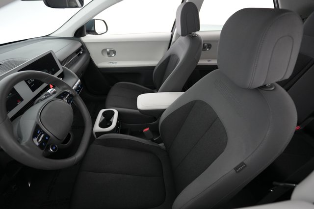 2024 Hyundai IONIQ 5 — photo 3 of 20