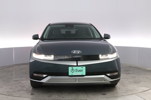 2024 Hyundai IONIQ 5 — photo 9 of 20